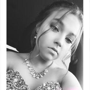 Meet your Posher, Lexi